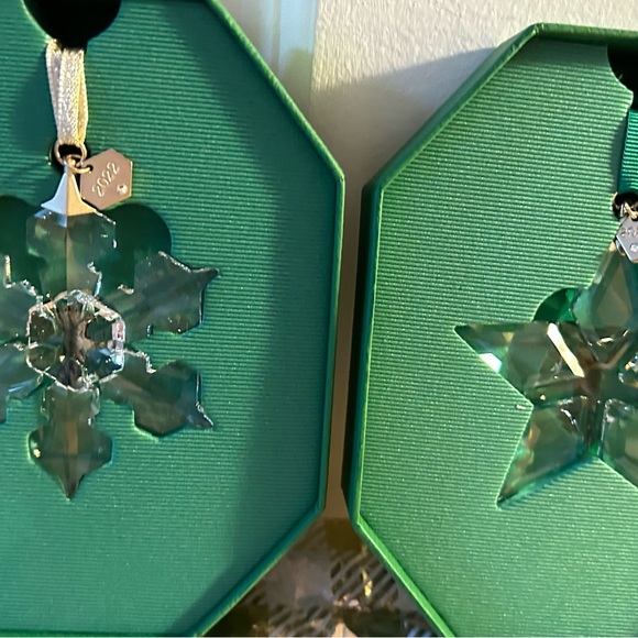 Swarovski Annual Limited Edition Ornaments 2022/ 2023 - Picture 5 of 9